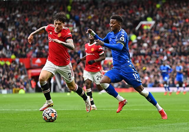 <p>Demarai Gray of Everton and Victor Lindelof of Manchester United vie for the ball. Credit: Getty.</p>