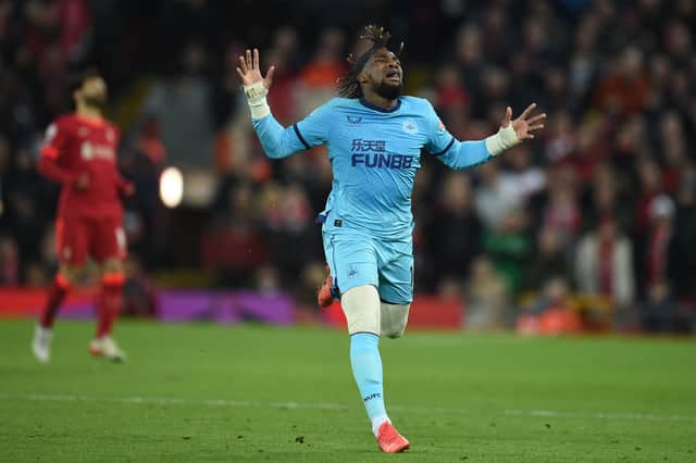 Allan Saint-Maximin limped after a challenge from Ibrahim Konate. Credit: Getty.