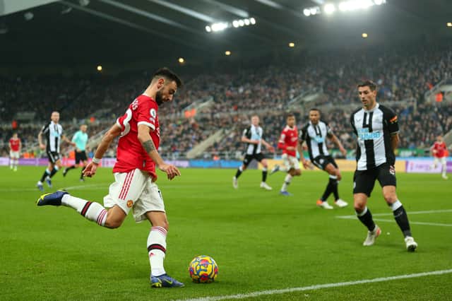 How does Bruno Fernandes fit into the 4-2-2-2 shape? Credit: Getty.