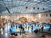 Melting, Shifting, Liquid World being performed
