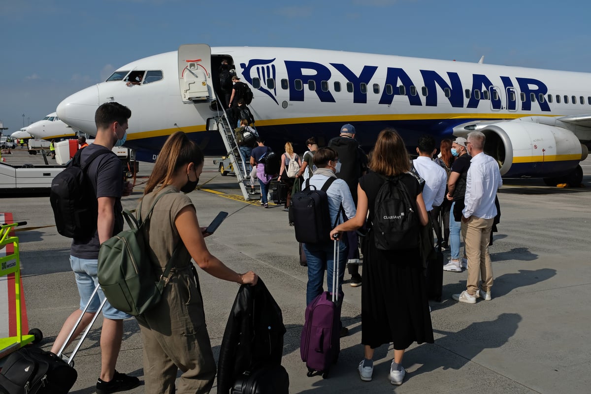 Does Ryanair fly from Terminal 3?