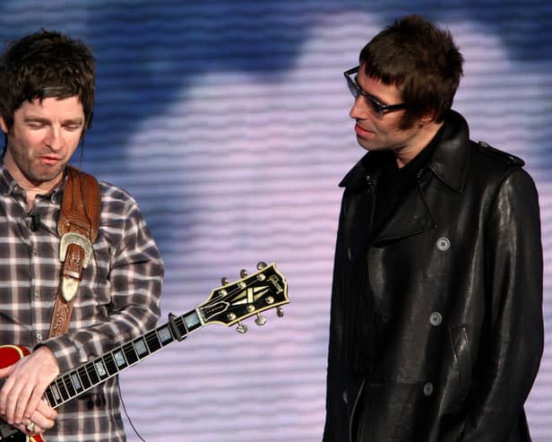 The most famous Manchester siblings.