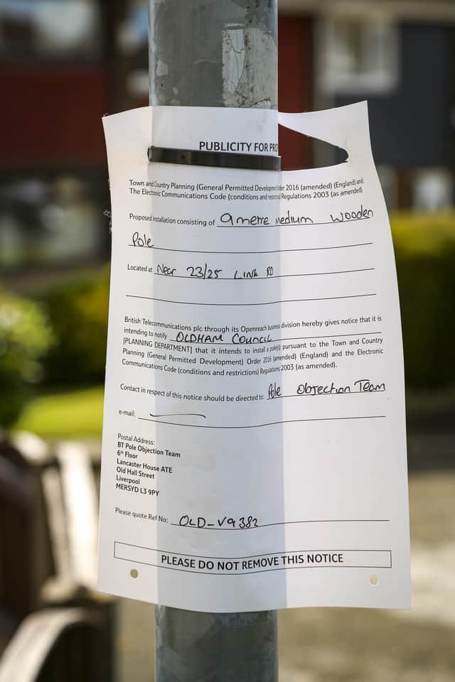 A council notice regarding a new pole erected on Link Road in Springhead Credit: SWNS