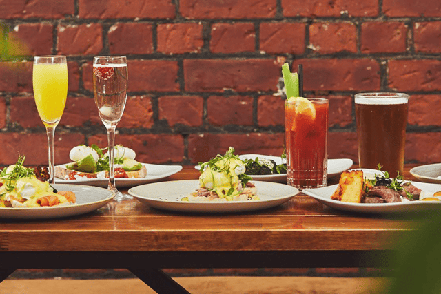Bottomless brunch at the Pen & Pencil (Credit: The Pen & Pencil)