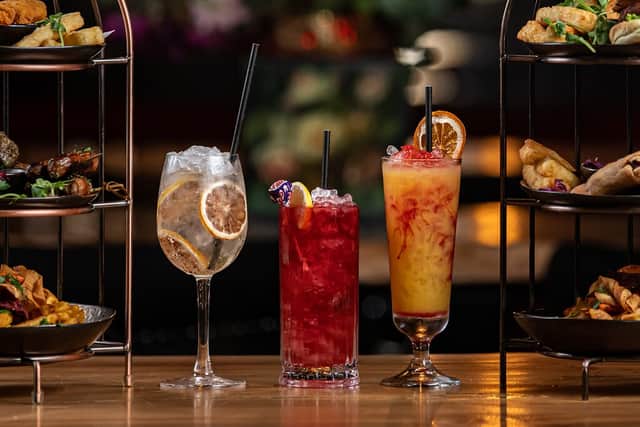 Peaky Blinders Manchester’s famous bottomless brunch, includes meat and vegetation platters and delicious cocktails. (Credit: Peaky Blinders Manchester)