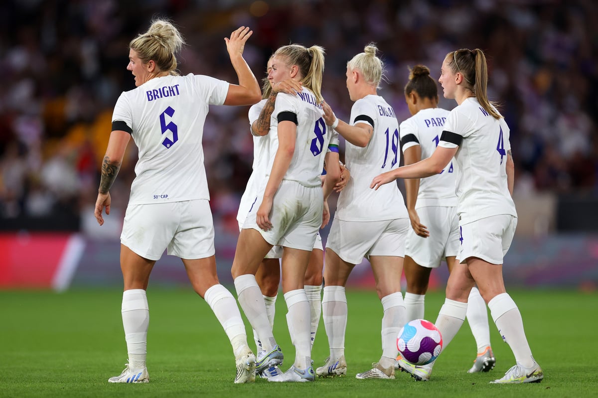 Travel advice for UEFA Women’s EURO 2022 game in Manchester