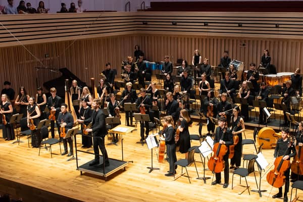 Chetham’s Symphony Orchestra. Photo: Sara Porter