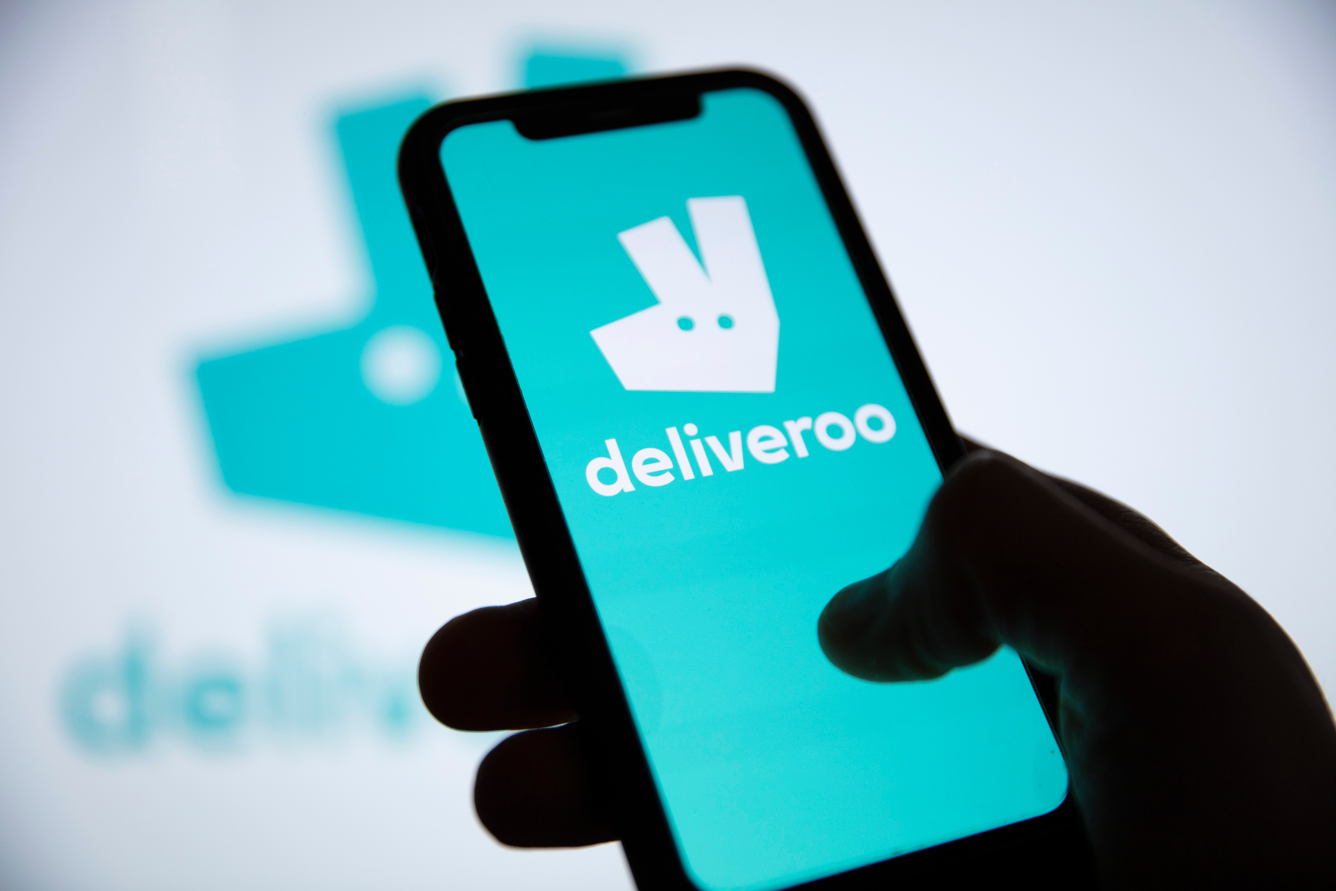 Martin Lewis slams Deliveroo for buy now pay later Klarna option - advising not to borrow for ‘cheeky Nandos’