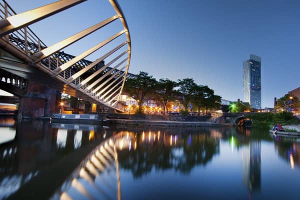 Castlefield and Deansgate has one of the highest average annual household incomes in Manchester.