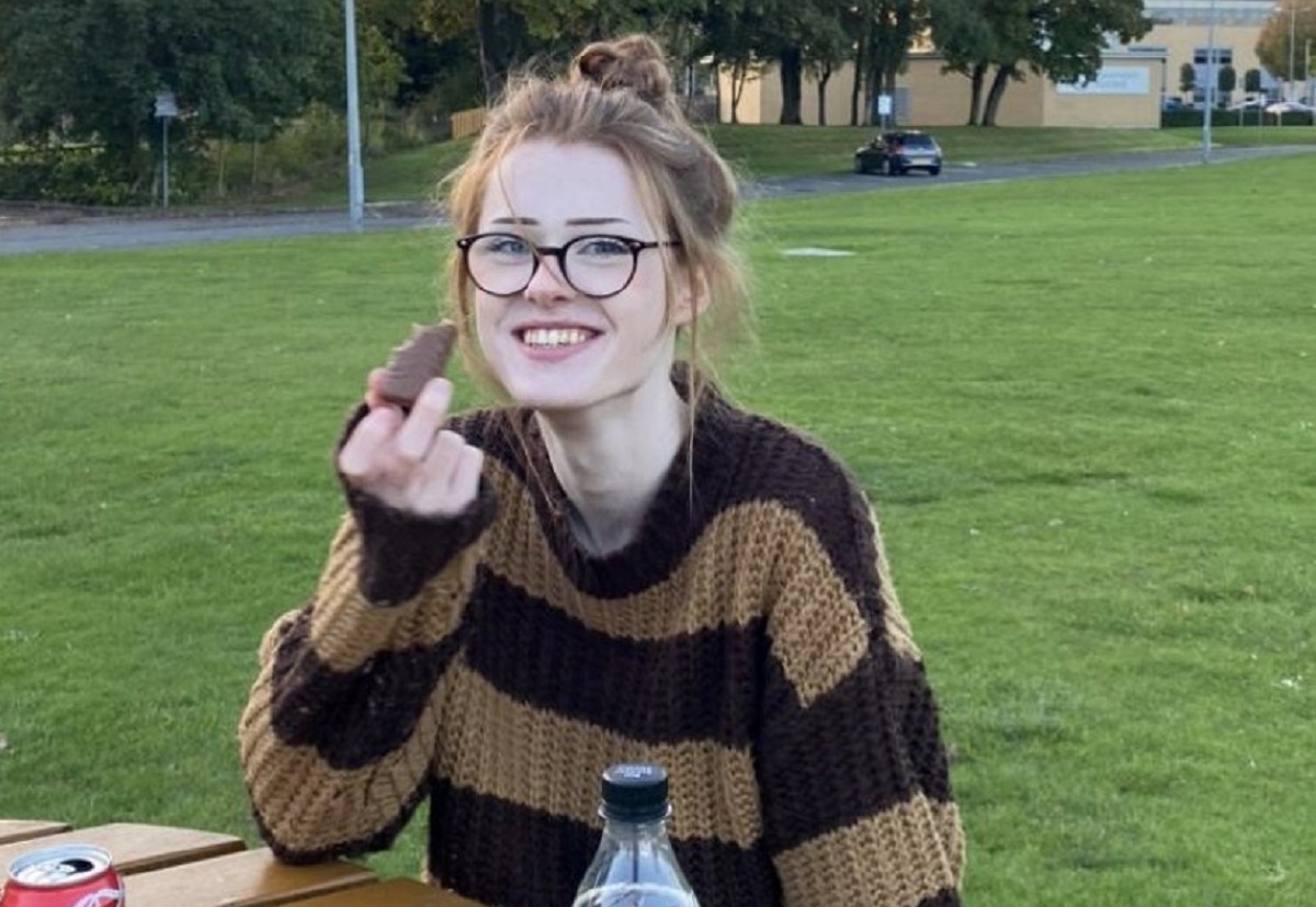 Brianna Ghey: Murder investigation launched after 16-year-old stabbed to death in Culcheth park in Warrington
