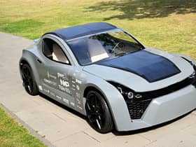 Students in the Netherlands have built a 3D printed car that is fully electric and removes carbon dioxide from the air.