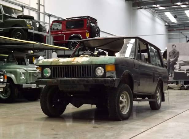 Classic Range Rover believed to have once been owned by Bob Marley to be sold at auction in the UK next month 