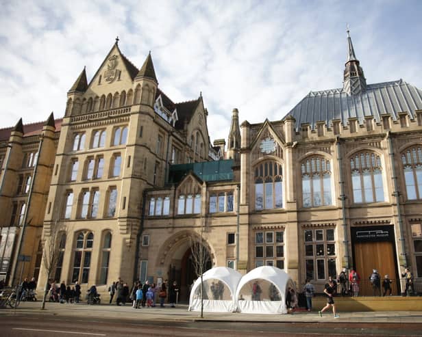 People queuing  on Oxford Road for Manchester Museum. Credit: Manchester Museum