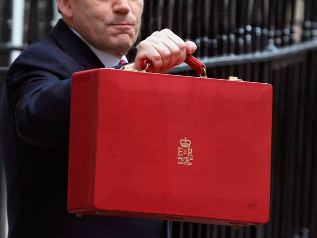 The red briefcase being held by chancellor Gordon Brown in 2007 (Photo: Getty) 