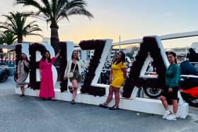 Rebecca Rattcliff (centre) and her mum chums, on 12 hour long Ibiza holiday. Credit: Rebecca Rattcliff @0nlymums