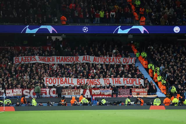 Bayern Munich Fans Unveil Banners Opposing Man Utd & Man City Owners |  Manchesterworld