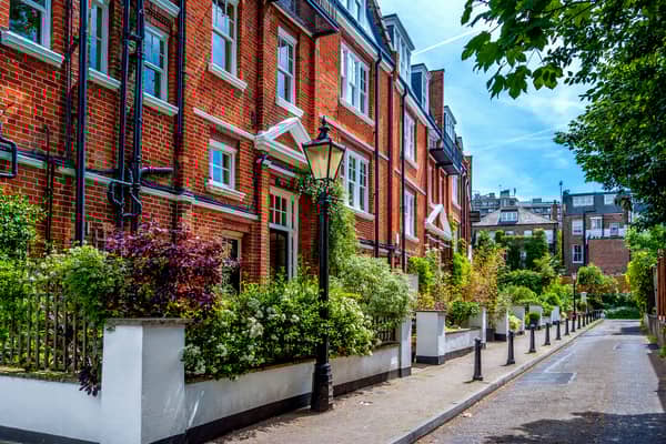 London football stars are known to choose Hampstead.