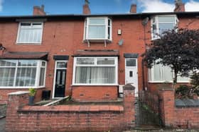 Crompton Avenue, Bolton
