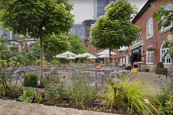 The Wharf, situated at 6 Slate Wharf, Manchester M15 4ST, is a large establishment with outdoor seating terrace and is also dog friendly. The Wharf has a rating of 4.5 out of 5 from 3,697 Google reviews.