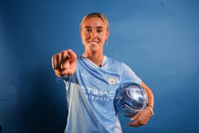 Manchester City has confirmed the signing of Wolfsburg forward Jill Roord. Cr: Manchester City FC