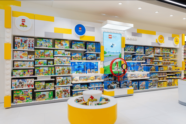 How the new LEGO store at the Trafford Centre will look 