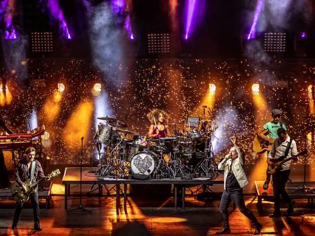 Simple Minds (Photo: Kim Horton/ Black Arts PR)