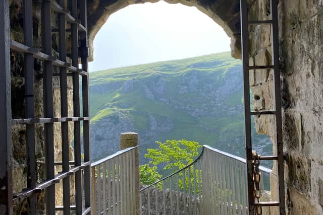 The green scenery from the keep at Peveril Castle (Photo: ManchesterWorld) 