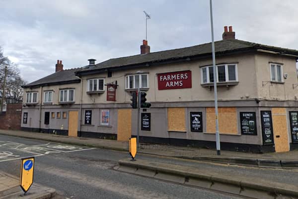 The vacant Farmers Arms which is set to become a Greggs drive-thru 