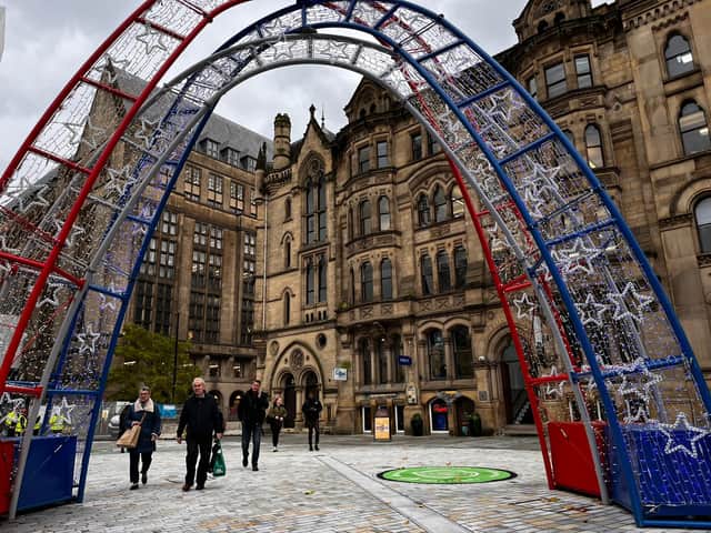 The only Christmas decorations on Albert Square (facing Carlton House) this year.