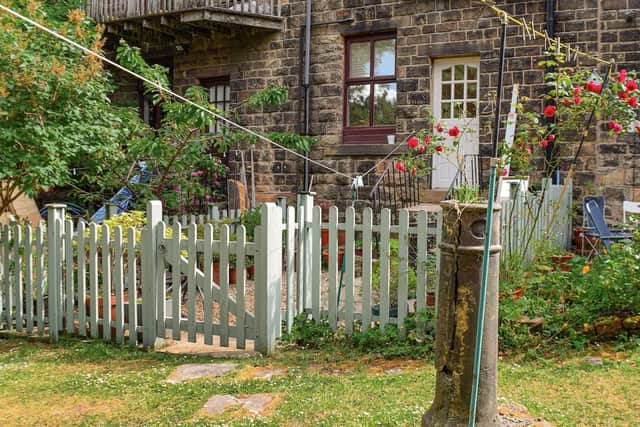 Uppermill Cottage