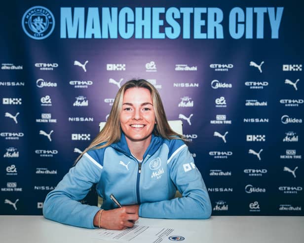 Lauren Hemp has agreed a new deal with Manchester City. Cr. Manchester City FC.
