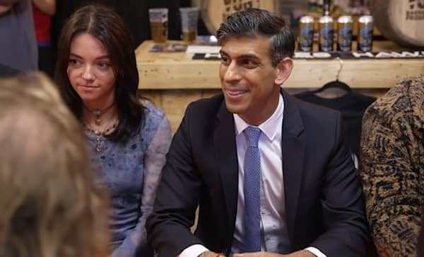 Rishi Sunak scores election own goal with football gaffe.