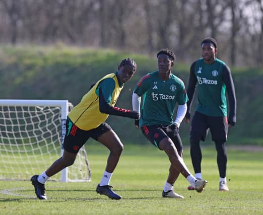 Bendito Mantato (L) trained with the Manchester United first-team in March