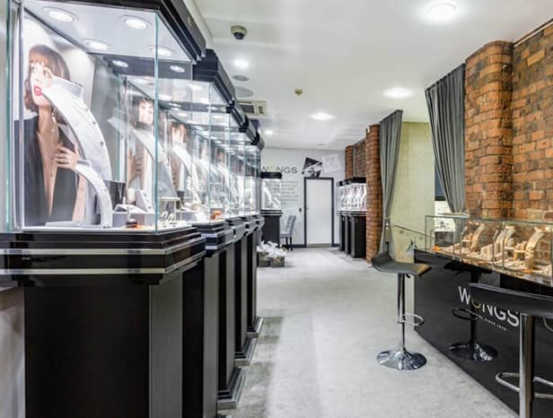 Wongs Jewellers Liverpool is a family run jewellers which first opened in 1979. The store and workshop has been in several locations across the city, with the flagship store at Whitechapel opening in 2010.