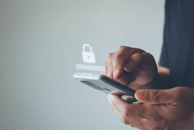 A cybersecurity expert has revealed four items you should immediately remove from your phone