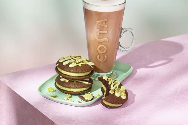 Chocolate and Pistachio Cookie Sandwich