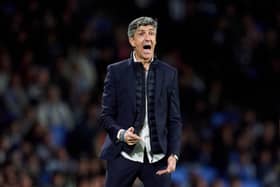 Imanol Alguacil, Head Coach of Real Sociedad, gestures during the UEFA Europa League 2024/25 Round of 16 First Leg match between Real Sociedad de Futbol and Manchester United at Reale Arena on March 06, 2025 in San Sebastian, Spain.