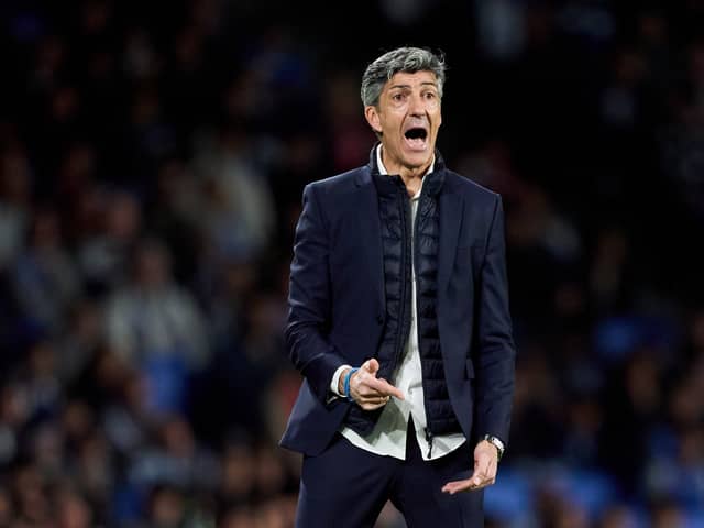 Imanol Alguacil, Head Coach of Real Sociedad, gestures during the UEFA Europa League 2024/25 Round of 16 First Leg match between Real Sociedad de Futbol and Manchester United at Reale Arena on March 06, 2025 in San Sebastian, Spain.