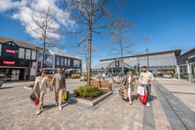Cheshire Oaks shopping mall 