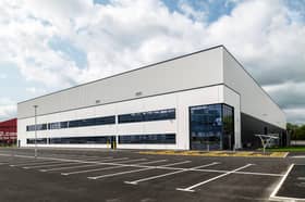 McLaren Construction Midlands and North has successfully completed the £12.8 million B4 industrial scheme at Manchester Airport.