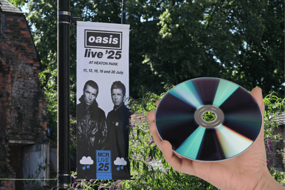 Oasis' Heaton Park shows tipped to be their third live album