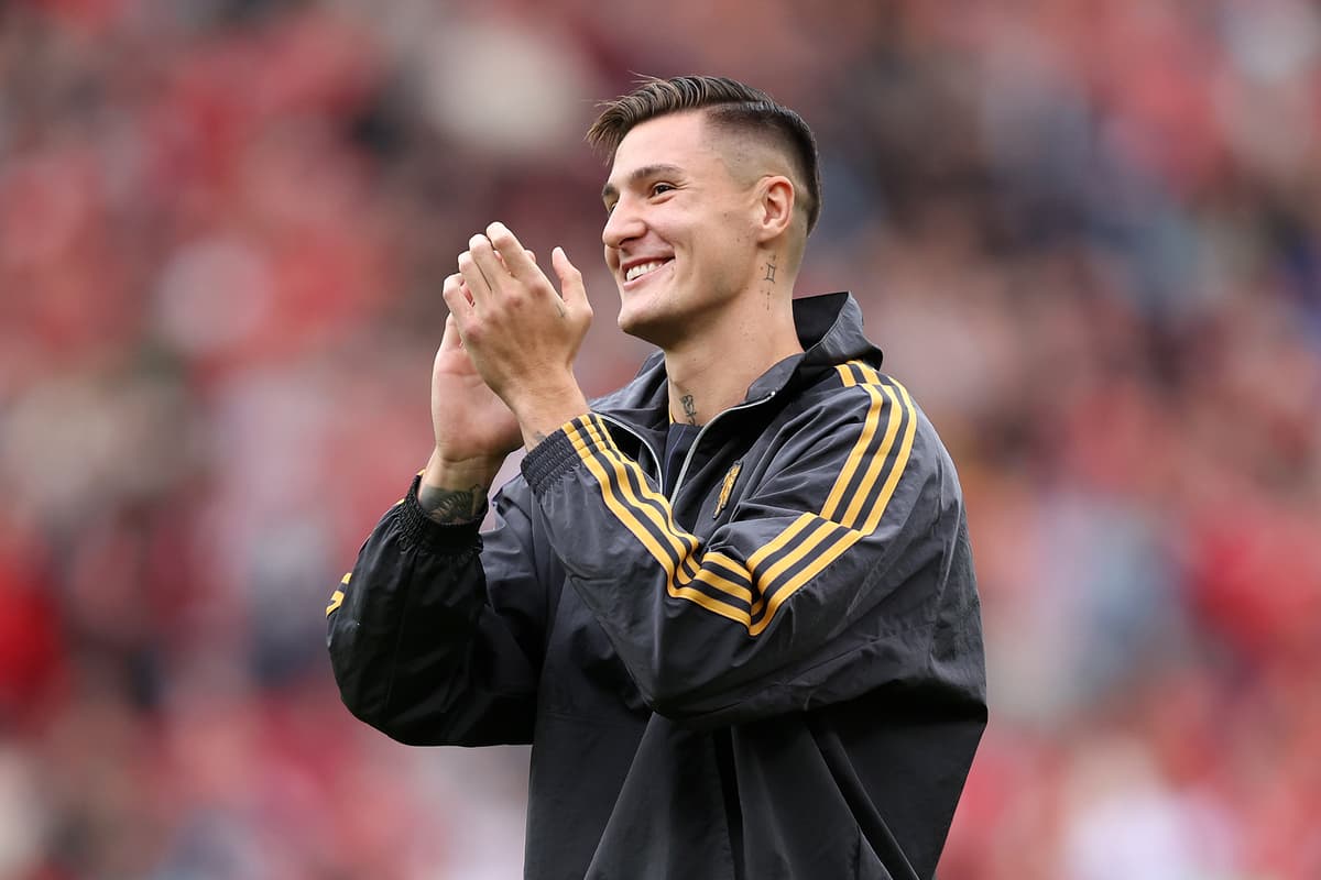 Peter Crouch makes surprise Benjamin Sesko Man Utd prediction as Viktor Gyokeres comparison made - ManchesterWorld Peter Crouch makes surprise Benjamin Sesko Man Utd prediction as Viktor Gyokeres comparison made - ManchesterWorld