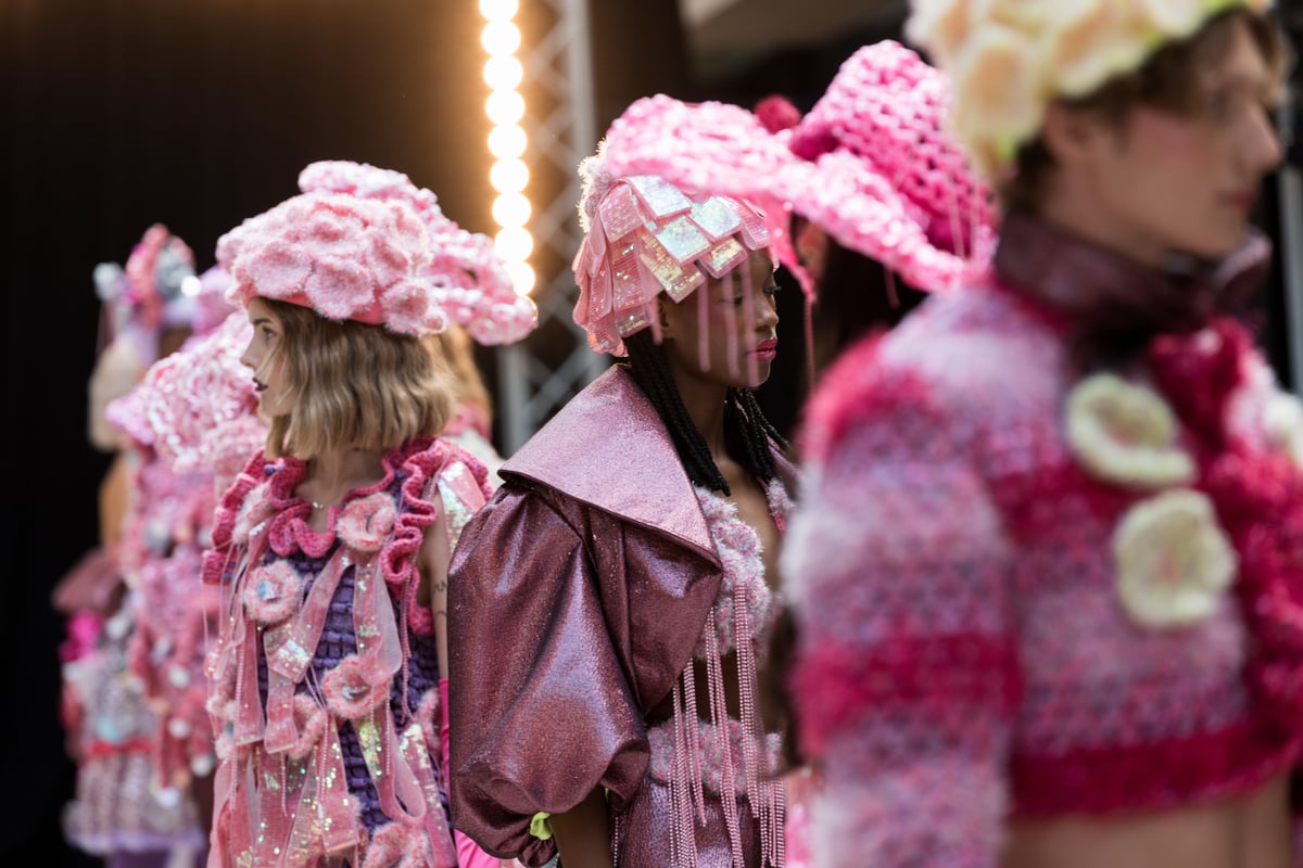 Manchester Fashion Week: Tendências Incríveis do Dia 1!
