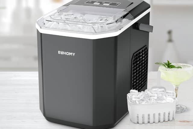 The EUHOMY countertop ice maker can quickly produce bullet-shaped ice cubes for cold drinks at home