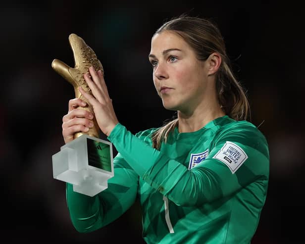 Mary Earps with the FIFA Golden Glove Award. Photo by Cameron Spencer / Getty Images