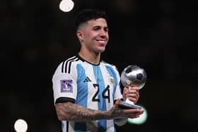 Fab says: "Benfica want to keep the player at any cost at least until the summer."