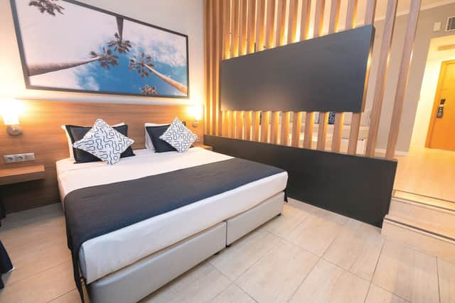 All of the hotel's 500 rooms have either a terrace or a balcony