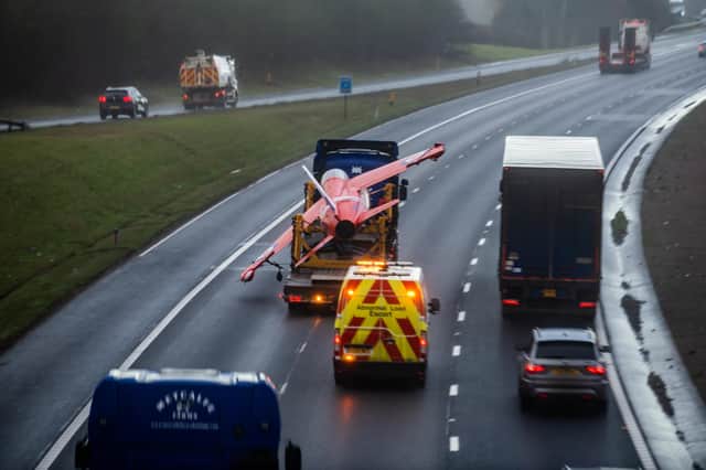 Date: 25th January 2023.
Picture James Hardisty.
A very unusual sight capture travelling North bound on the A1(M) near Bramham, not one but two RAF Red Arrows Hawk jets being transported along the motorway.