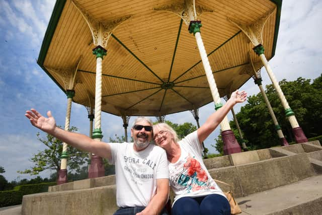 Geoff and Moira Porter enjoy the glorious weather.