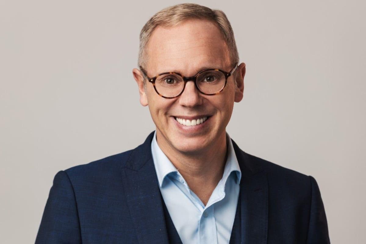 Judge Rinder Uk Judge Rob Rinder becomes face of Manchester dementia charity the Lewy ...